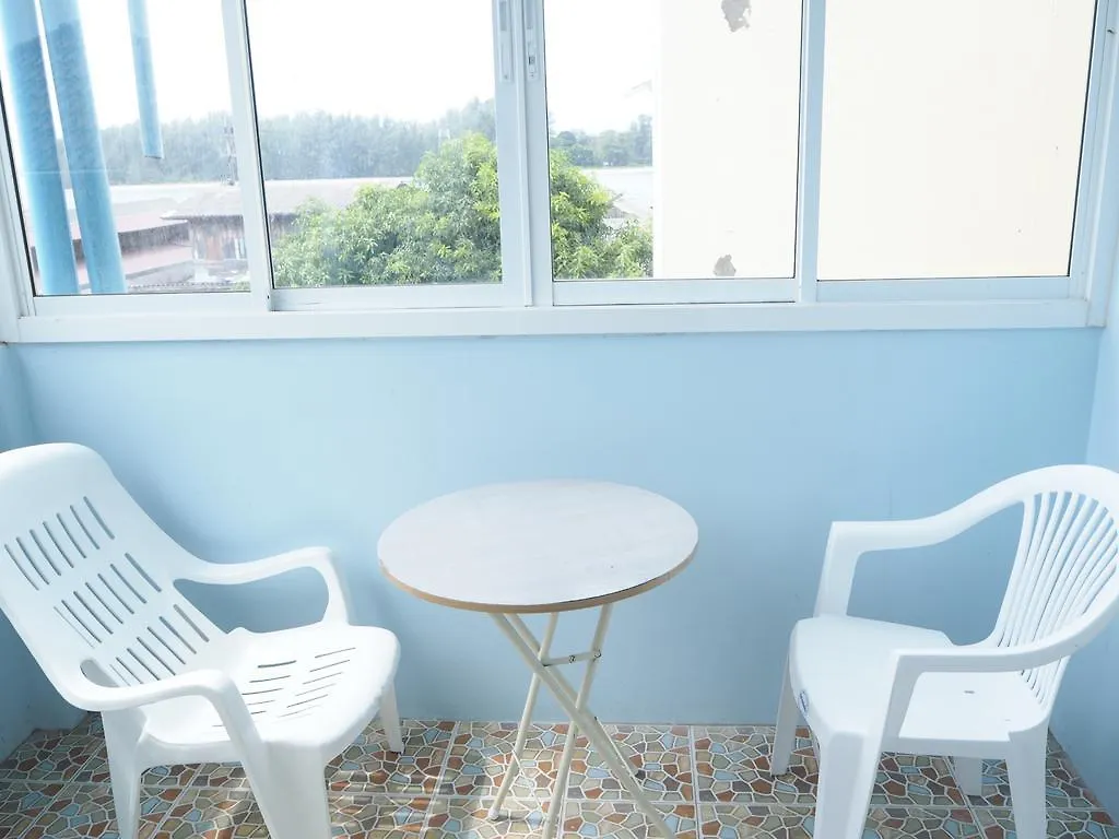 Mook Guesthouse Ko Lanta Thailand