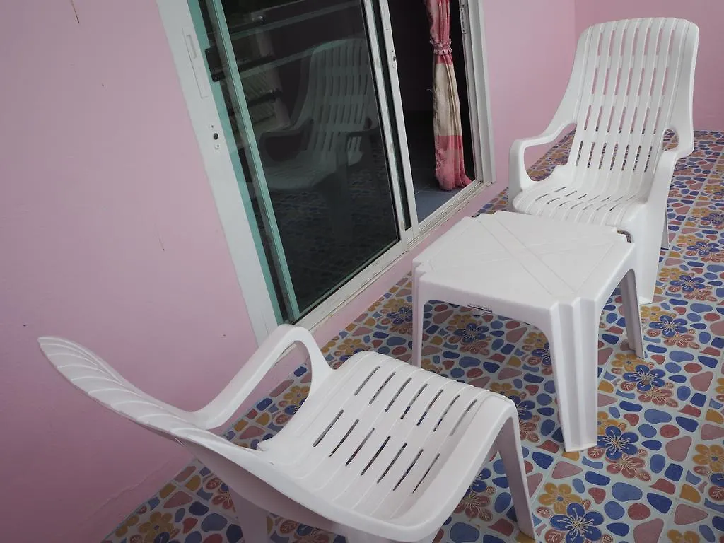 Mook Guesthouse Ko Lanta 2*,  Thailand