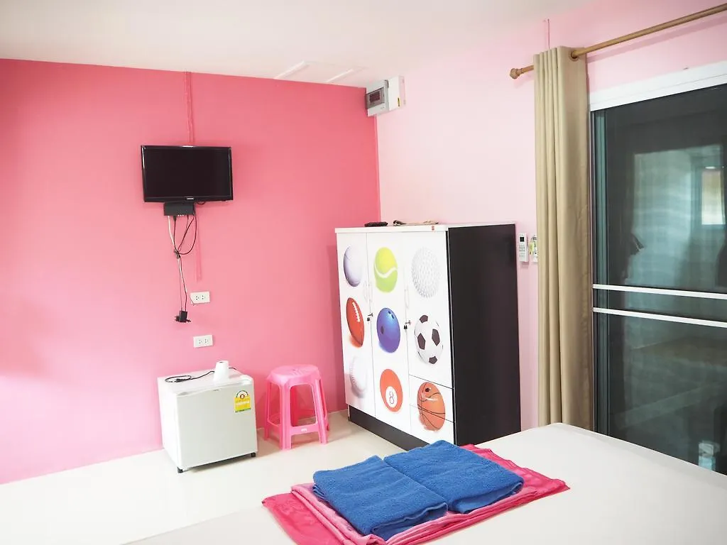 Mook Guesthouse Ko Lanta 2*,